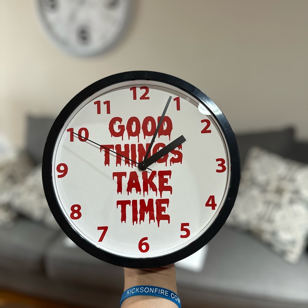 Custom wall clock ( Good Things Take Time ) - Picture 5 of 9